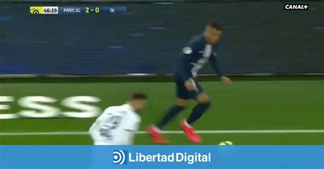 El Ins Lito Gol En Propia Puerta En El Psg Lyon Que Est Dando La