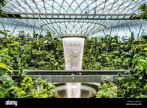 Jewel The Worlds Tallest Indoor Waterfall At Changi Airport In