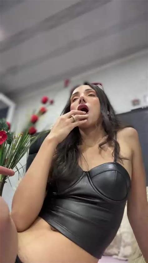 SarahThomsoon Webcam Video Love This Hot Cam Live Model