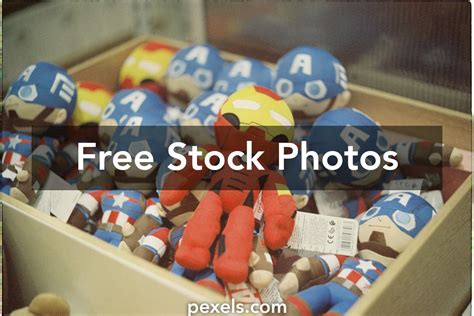 marvel characters toys      marvel characters