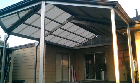 Hip Roof - Bargain Steel Centre