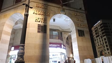 Pulang Menuju Hotel Wardah Al Saadah Dari Masjid Nabawi Pintu