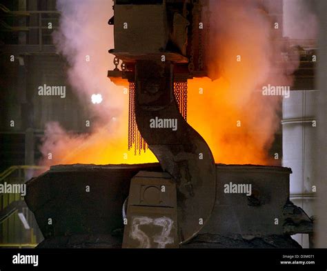 Steel Mill Thyssenkrupp Duisburg Germany Fotos Und Bildmaterial In