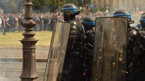 Ce Jeudi 30 Mars Pour Lutter Contre Les Violences Policières Des