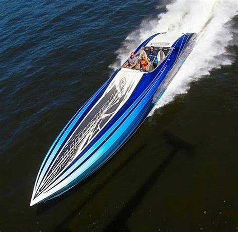 Pin By Robert Johnson On Maybach Boats Speed Boats Offshore Boats