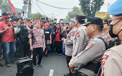 Aliansi Masyarakat Peduli Bangkal Mengajukan Tuntutan Ini