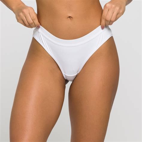 Calcinha Poliamida Canelada Modelo Fio Duplo Feminina Ilumine Lingerie