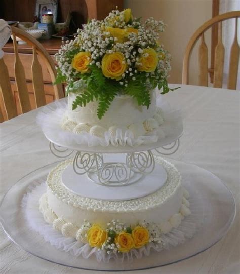 50th Anniversary Cake With Fresh Flowers With Yellow Roses