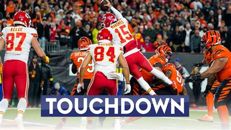 He Did The Michael Jordan Patrick Mahomes Leaps Over The Line For The Touchdown Nfl News