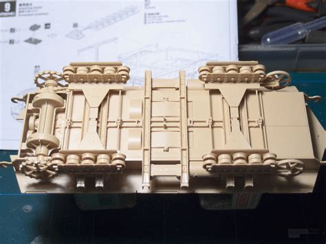 （MENG TS-017）1：35一战德国A7V坦克评测_静态模型爱好者--致力于打造最全的模型评测网站