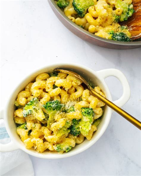 Broccoli Mac And Cheese A Couple Cooks