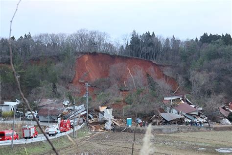 鶴岡 西目土砂災害発生から1年 「まだ落ち着かない」「やっともとの生活に」 避難世帯自宅で年越し 31日献花 全国郷土紙連合