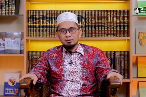 4 Amalan Sunnah Pada Hari Jumat Menurut Ustadz Adi Hidayat Ada Waktu