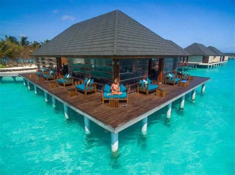 Ultimate Maldives Honeymoon Guide For All Budgets Luxury & Affordable