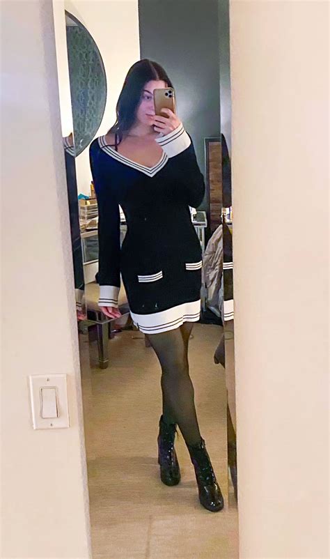 Kira Kosarin Nude Leaked Hot Pics And Porn Video Scandal Planet