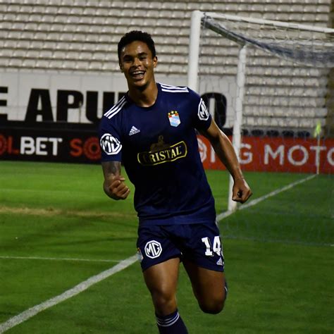 Sporting Cristal Vs Ayacucho Fc El Once Confirmado De Roberto