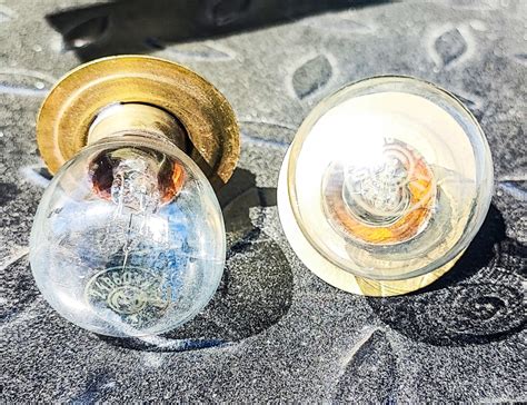 Лампы старого образца на 24 вольта — КрАЗ-255Б, 9,9 л, 1972 года ...