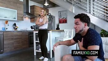 Hermanastro Cachondo Lame Y Folla El Co O De Su Hermanastra Rubia Xvideos