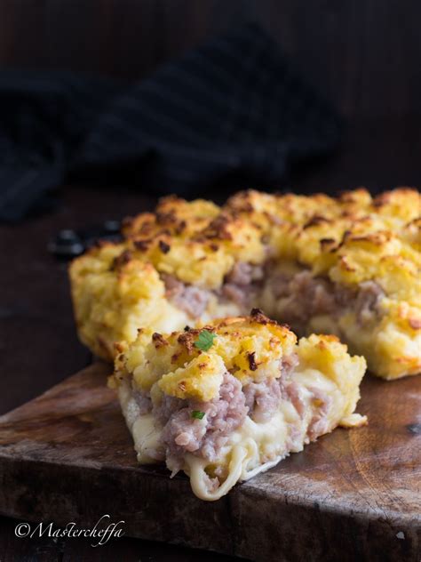 Sbriciolata Di Patate Con Salsiccia E Mozzarella Filante Mastercheffa