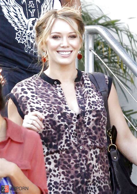 Hilary Duff Leaving The Chelsea Handler Showcase ZB Porn