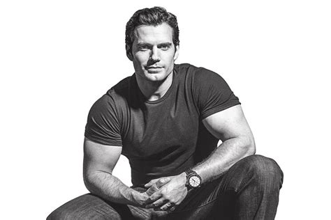 It S Actually Acutely Uncomfortable Being Naked Henry Cavill Was Ashamed Apologized To Co