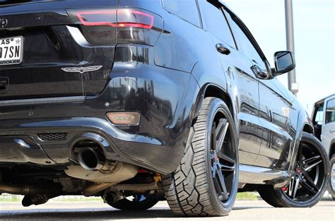 Jeep Grand Cherokee Srt Black Ferrada Cm1 Wheel Wheel Front