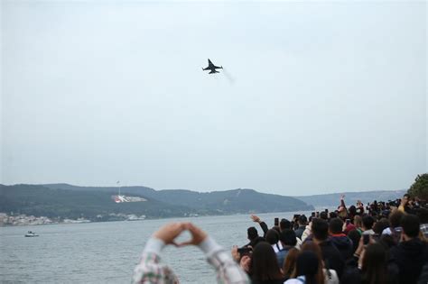 SOLOTÜRK ten Şehitler Abidesi nde nefes kesen gösteri Haber3