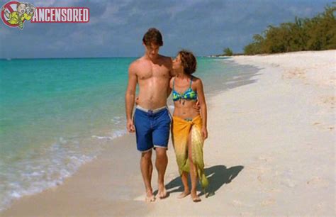 Naked Kristen Honey In The Paradise Virus