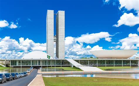 Oscar Niemeyer Mimarl K Robotu