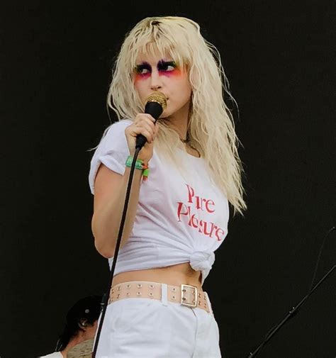 Hayley Williams In 2022 Hayley Williams Fashion Women