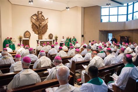 Mais de 80 bispos participam de curso no Rio de Janeiro | Arquidiocese ...