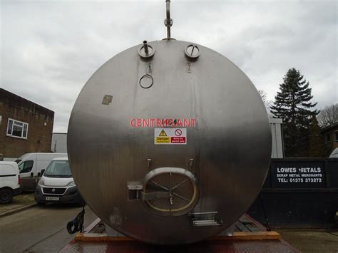 14641 13 500 LITRE HORIZONTAL STAINLESS STEEL TANK Centriplant