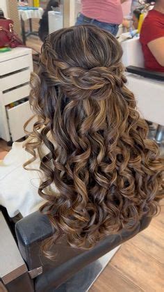 Pin By Charlene Lavigne On Peignure Mariage In 2024 Hair Styles Prom