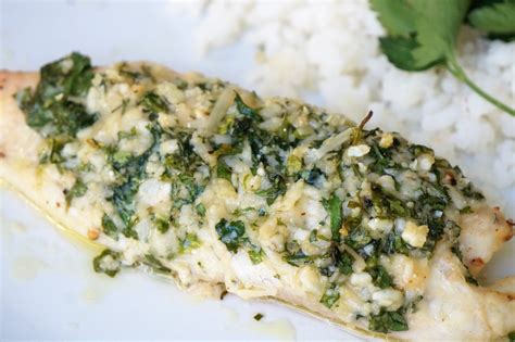 Pescado Con Costra De Parmesano Escosa De Buen Sabor