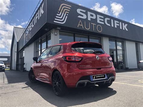 Renault Clio IV RS Trophy 1 6T 220cv EDC Specifik Auto