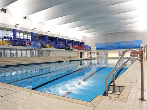 Tooting Leisure Centre Swimming Pool - Armadillo Lighting