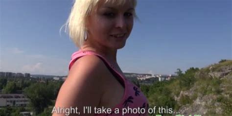 Pulled Euro Amateur Getting Naked Tnaflix