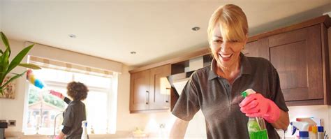 6 Benefits Of Hiring Professional House Cleaners In Sydney Cleanright