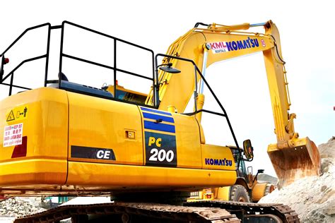 Komatsu Pc200 10m0 Ce Rental Kml