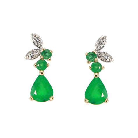 Boucles D Oreilles Pendantes En Or Jaune 750 Emeraude Et Diamant Ref 51490