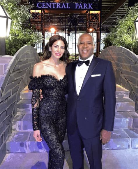 Billionaire Robert F. Smith, with his wife : r/BlackMeetsWhite