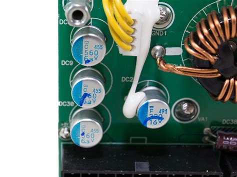 Zalman ZM1000-EBT 1000 W Review - A Look Inside & Component Analysis ...