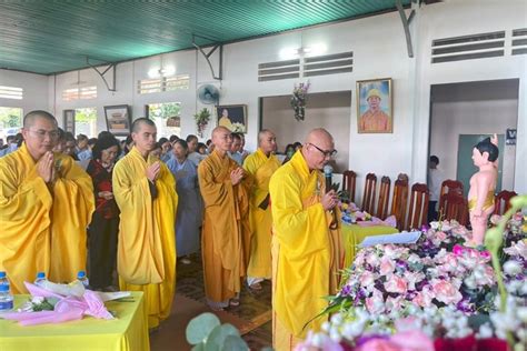 Buddha S Birthday Ceremony At Lam Phat Pagoda Lam Dong