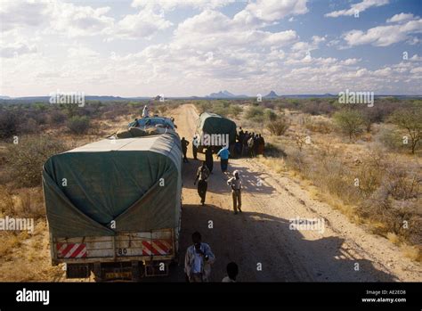 NORTHERN DESERT KENYA Africa Kenya Stock Photo - Alamy