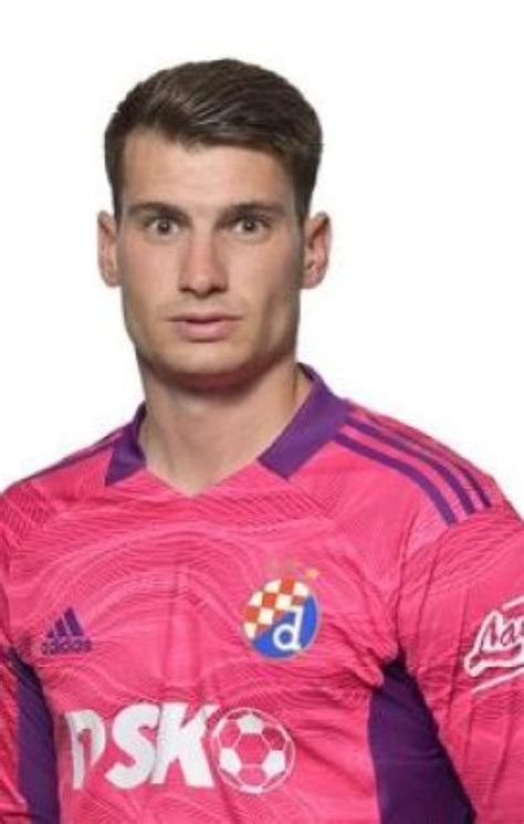 Dinamo Zagreb 2021-22 GK Kit