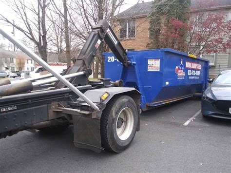 Dumpster Rentals in Chevy Chase | Nova Dumpsters