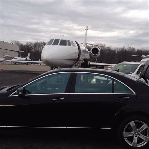 On a budget? Try our shared airport... - CT Express Shuttle