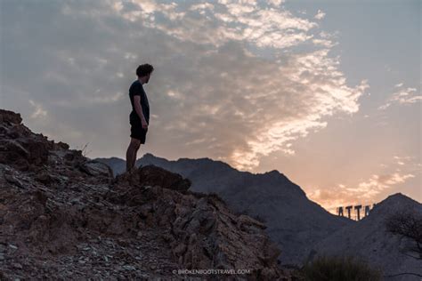 Hiking The Hatta Sign A Guide To Dubais Best Beginner Hike