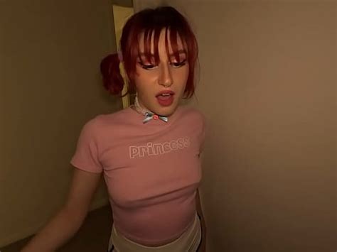 Ayudando a papá a correrse XVIDEOS