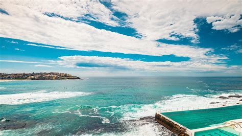 Bondi Beach Best Things To Do Places To Eat Where To Stay Escape